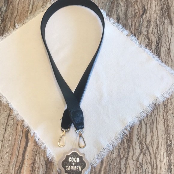 Coco+Carmen Handbag Purse Crossbody Luggage strap NWT - Picture 2 of 13